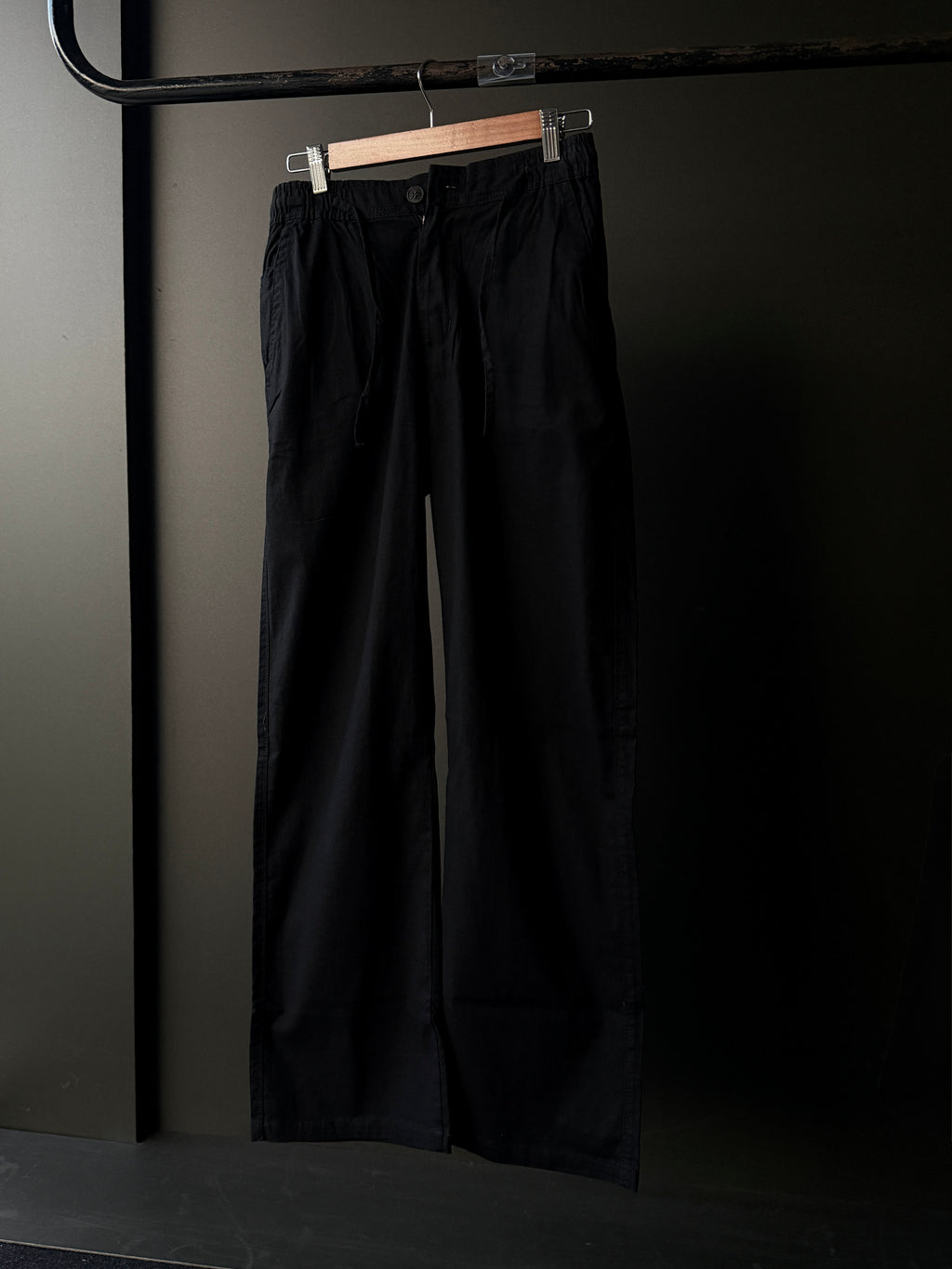 Onyx Black Linen Baggy Pants