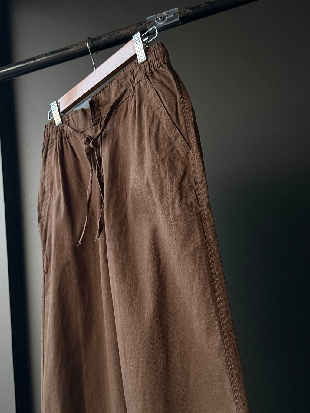 Earthwood Brown  Linen Baggy
Pants
