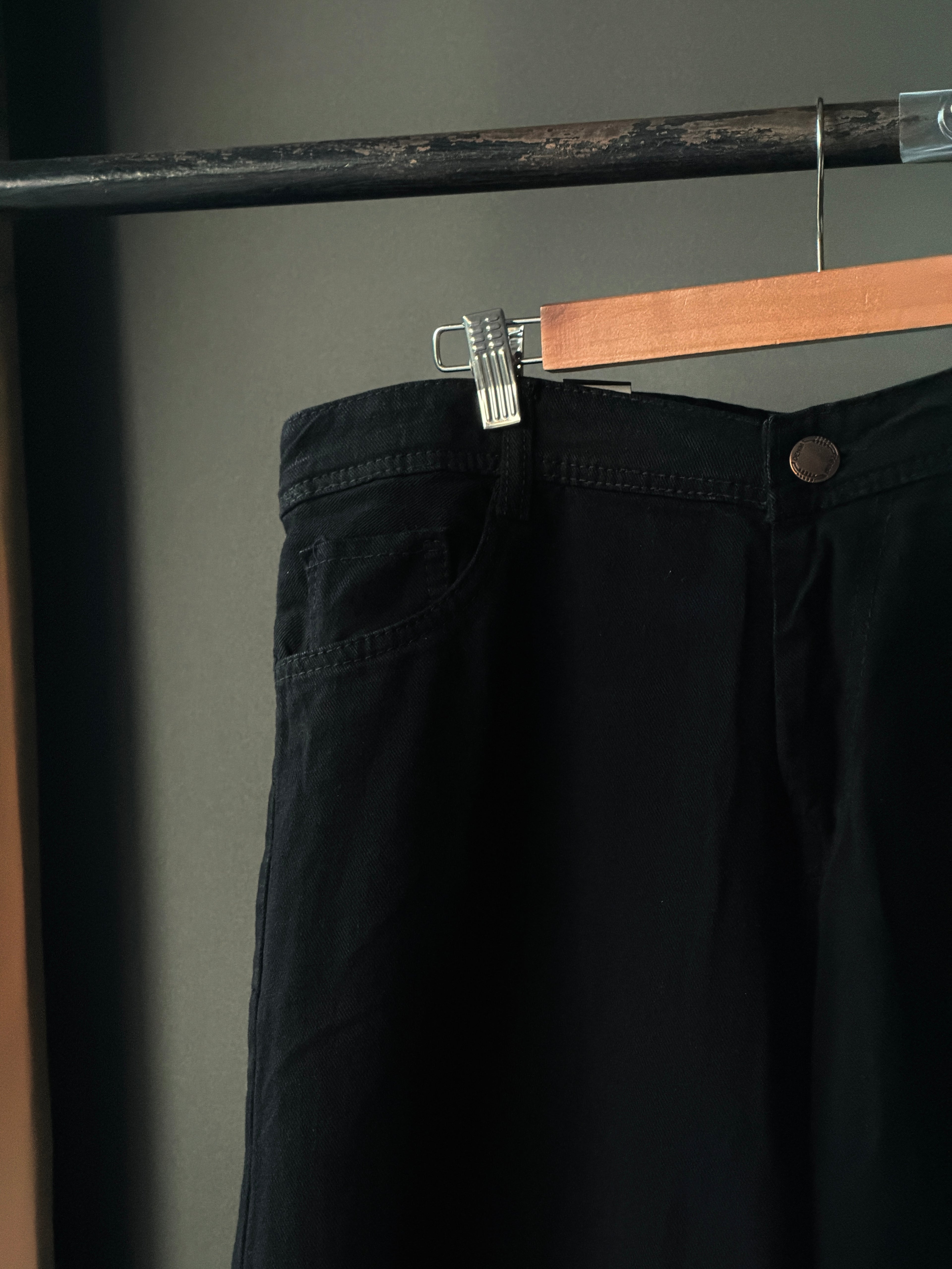 Zyven Solid black Denim     WideLeg Baggy Jn10/7