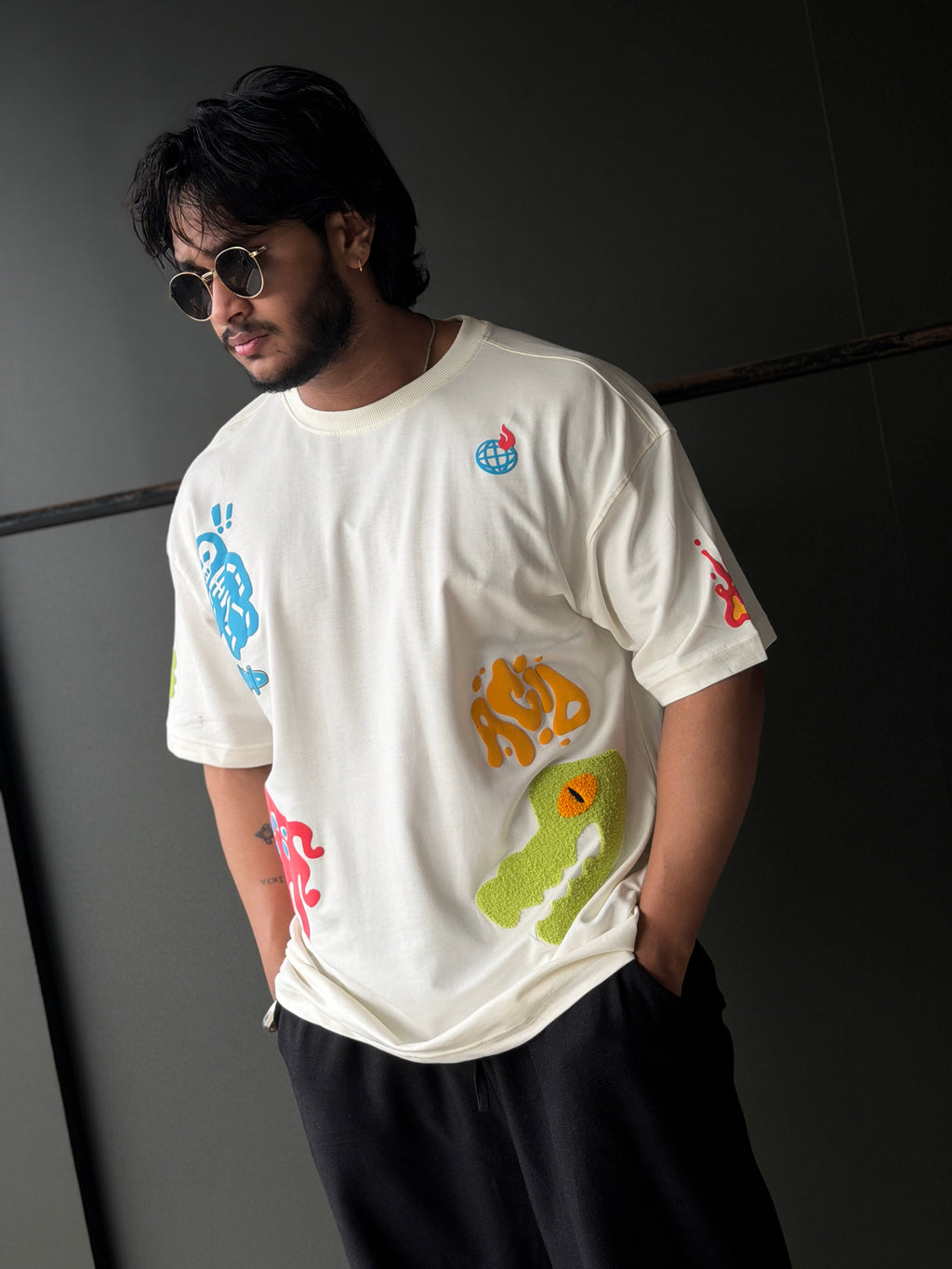 Complimentary Graphic Oversized T-shirt 28