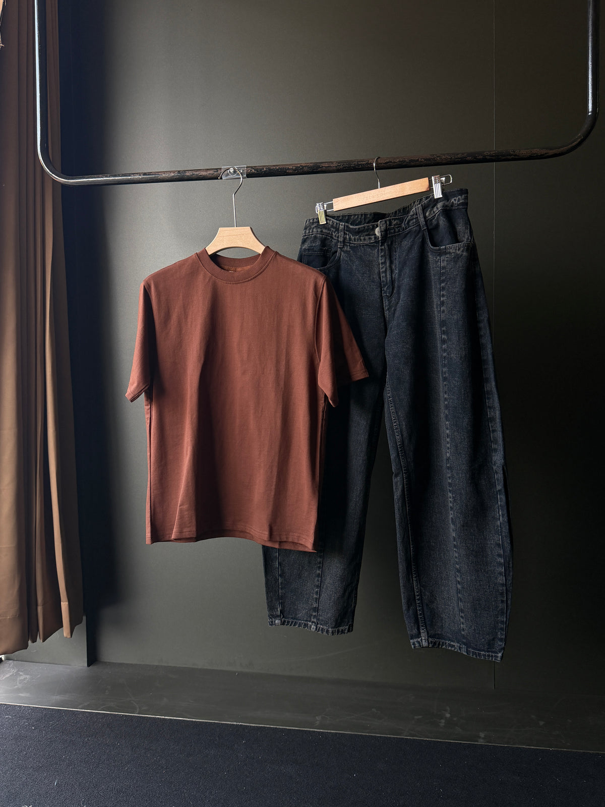 Rust District Streetwear Combo FiveSleeve Tee & Barrel baggy