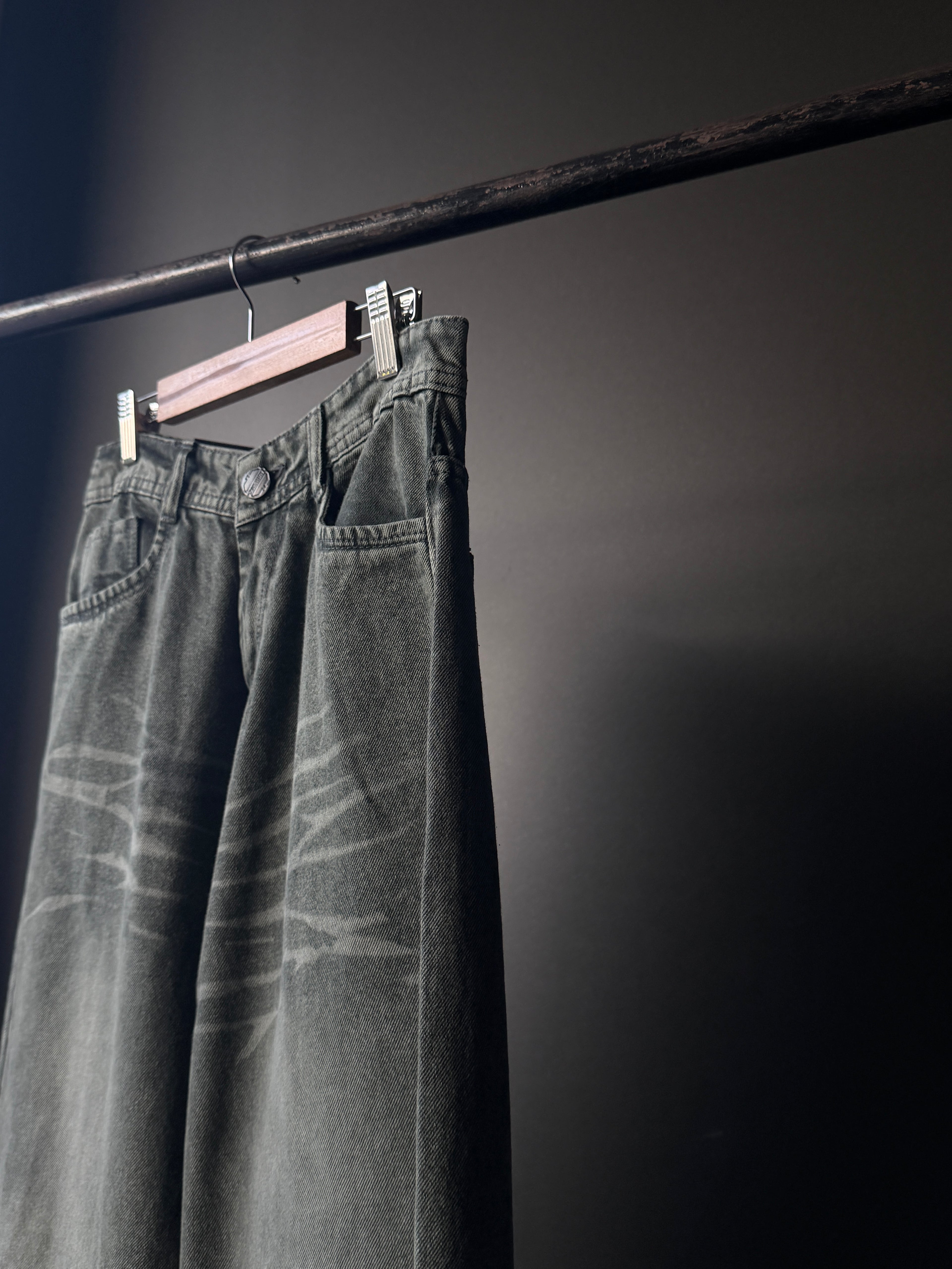 Ash Whisker Denim             WideLeg Baggy Jn2/5