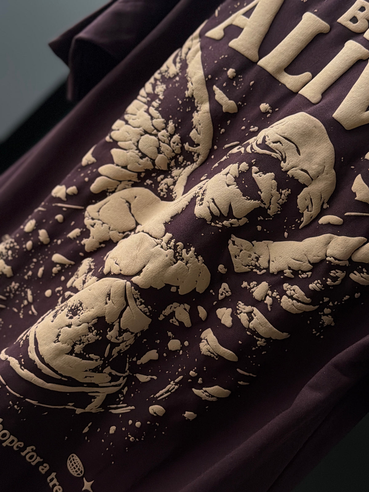 Fallen Relic                        FiveSleeve TShirt