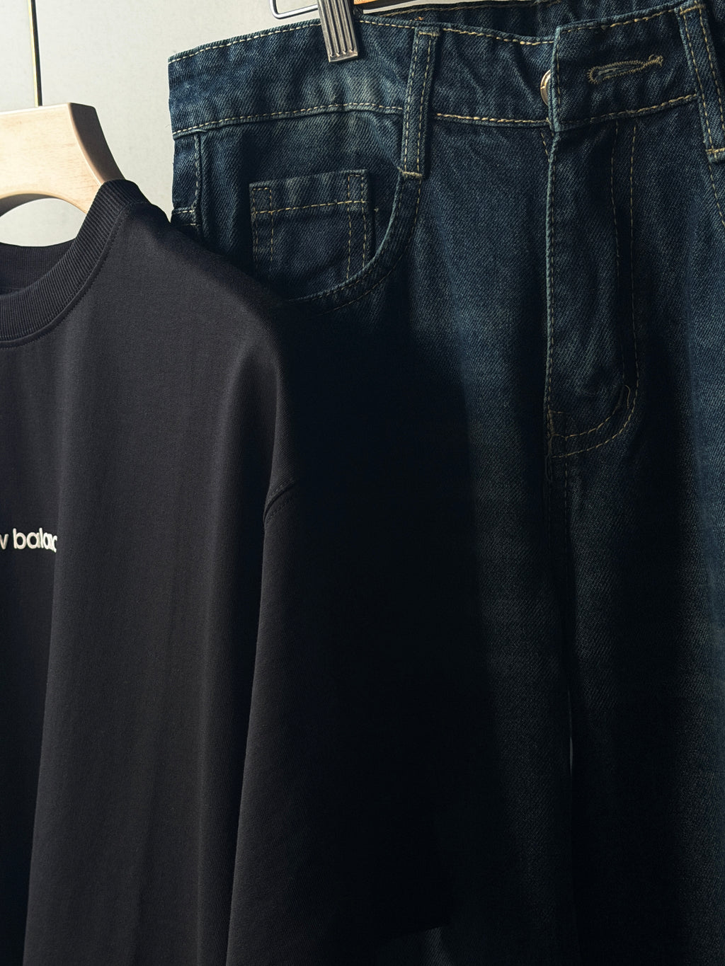 Black Tee & Blue Baggy               Street Wear Outfit Combo