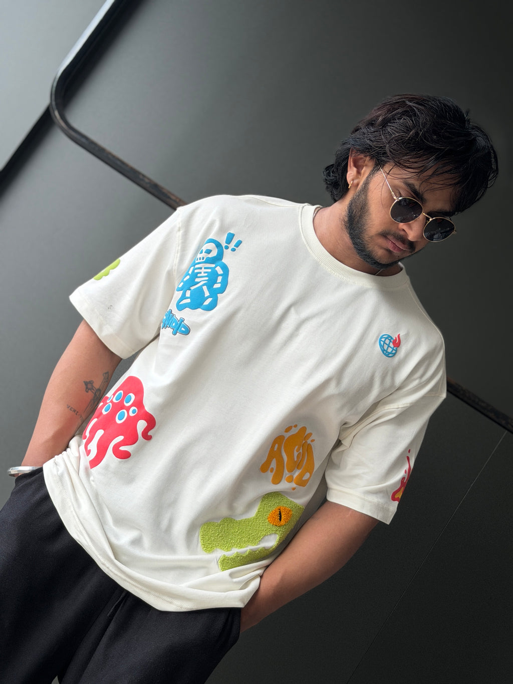 Complimentary Graphic Oversized T-shirt 28