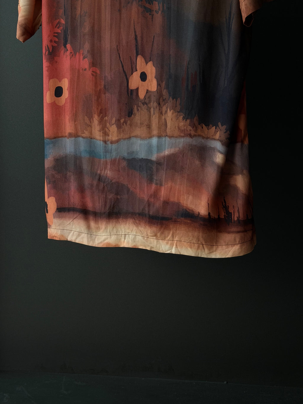 Complimentary Graphic Oversized T-shirt 35