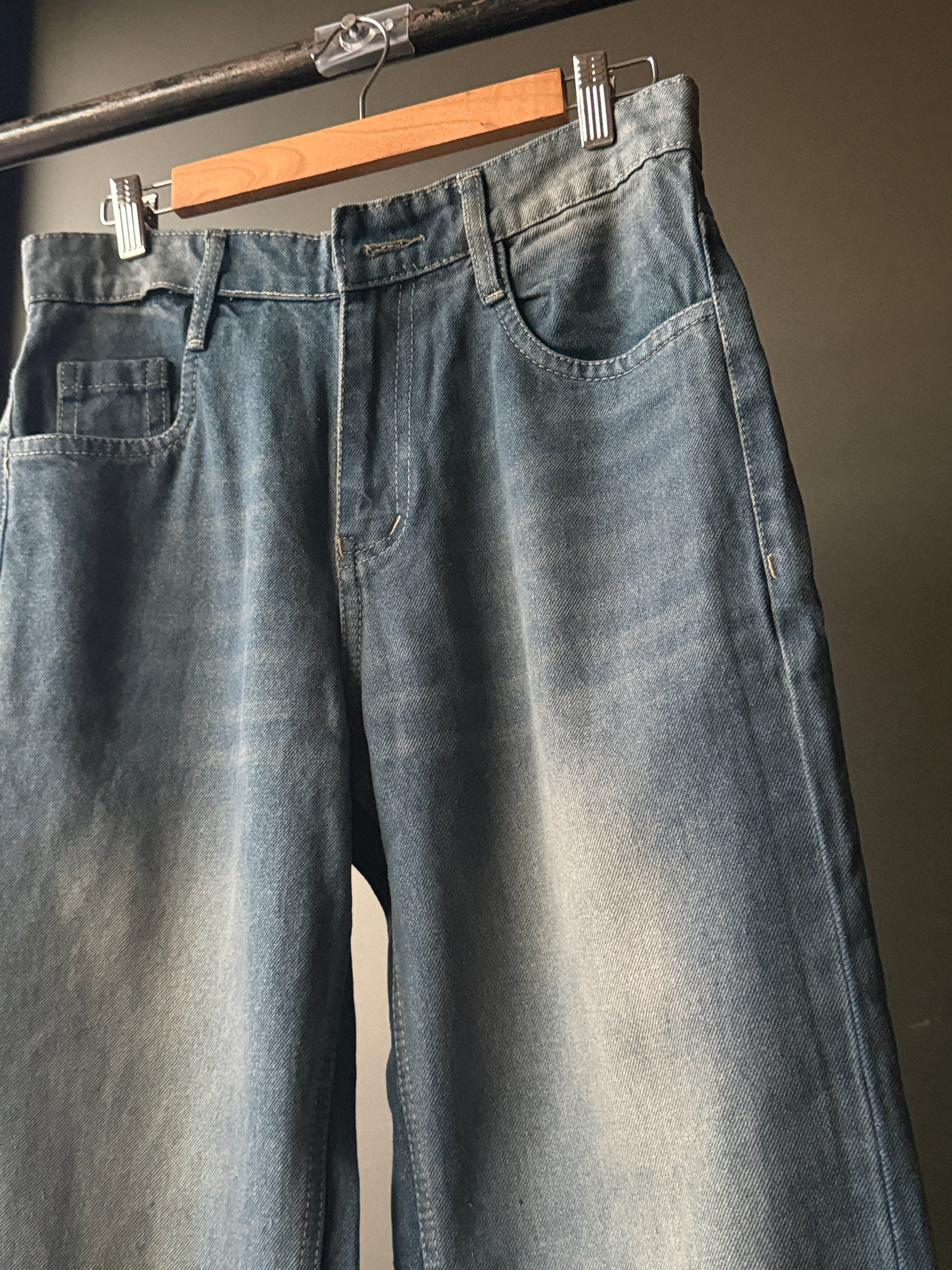 Gravel Fade Denim                 Straight Fit Baggy Jn7/3