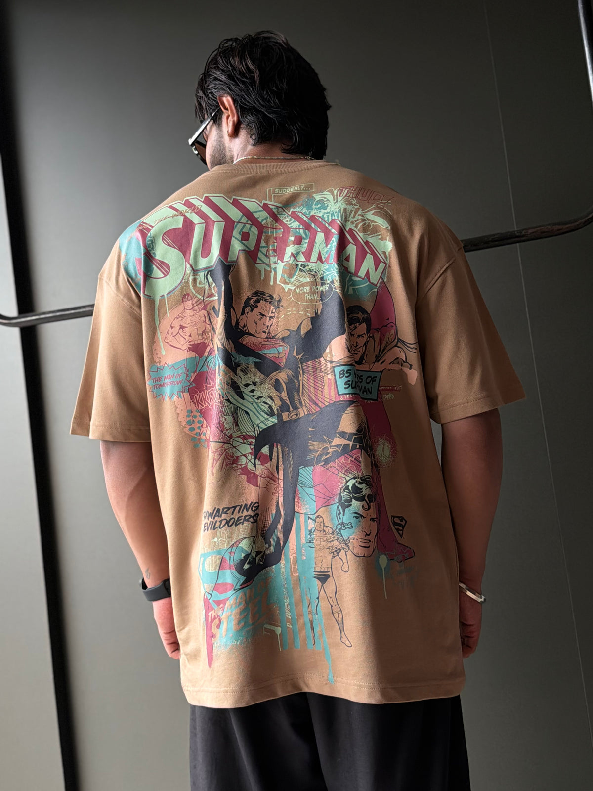 Complimentary Graphic Oversized Tshirt 16