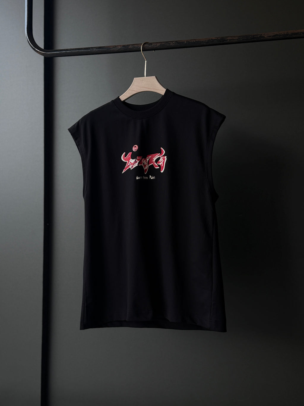 Cash Riot Black                Sleeveless TShirt