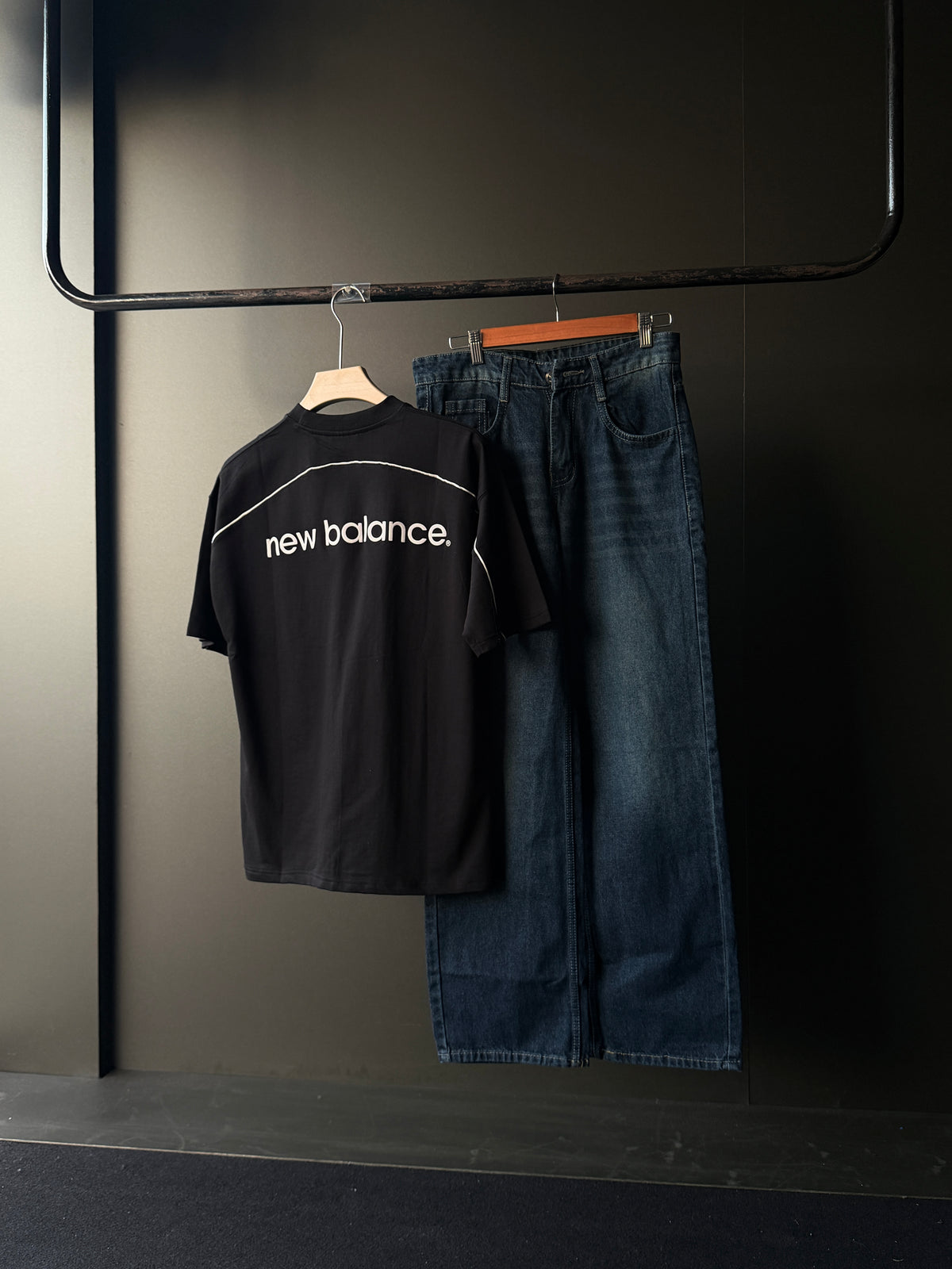 Black Tee & Blue Baggy               Street Wear Outfit Combo