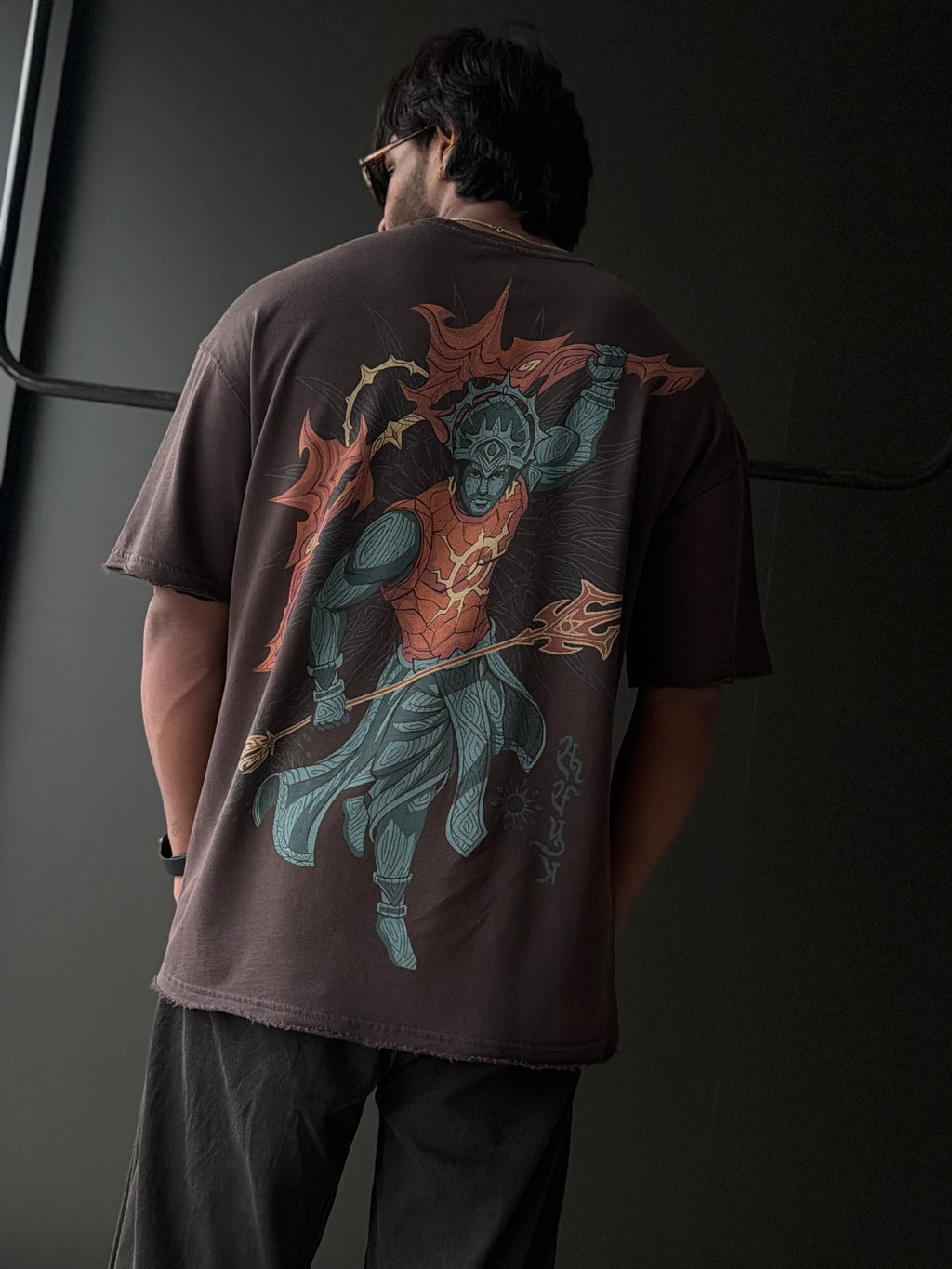 Complimentary Graphic Oversized Tshirt 18