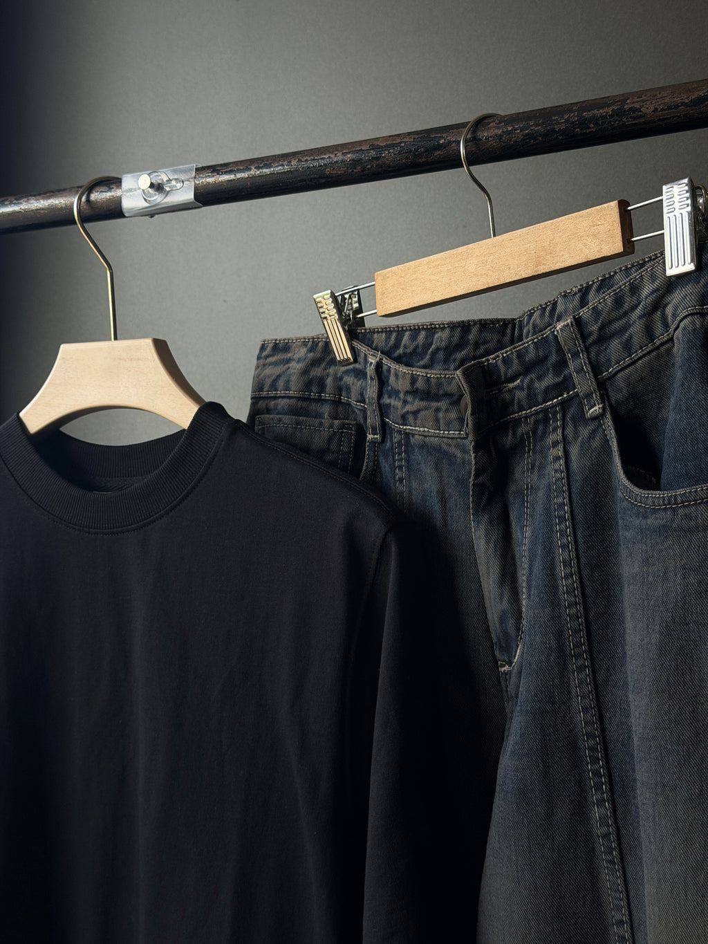 Black Forge Streetwear Combo FiveSleeve Tee & barrel baggy