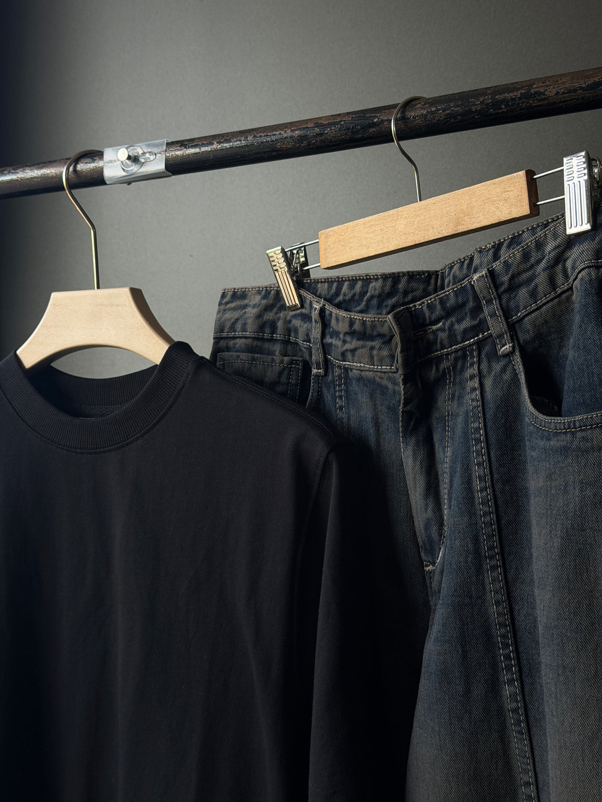 Black Forge Streetwear Combo FiveSleeve Tee & barrel baggy