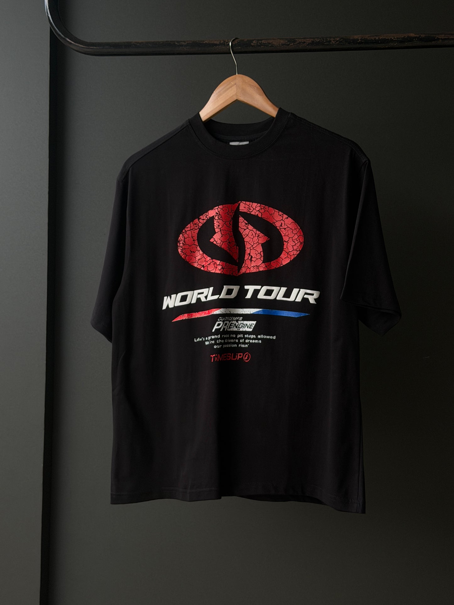 JOFIDEN Oversized Five-Sleeve Tee — Maifante Active & World Tour Prints