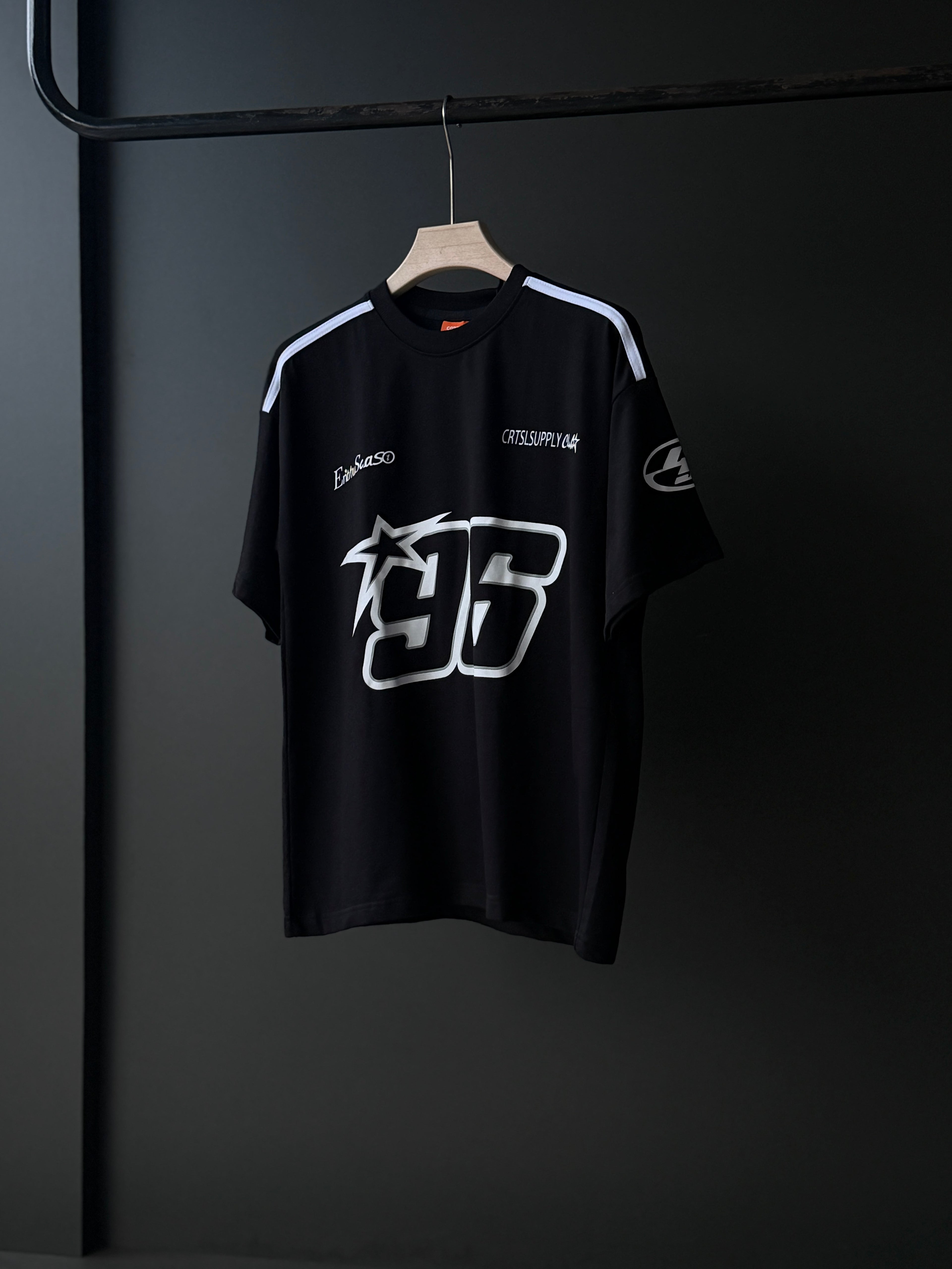 96 Oversized Five-Sleeve Tee