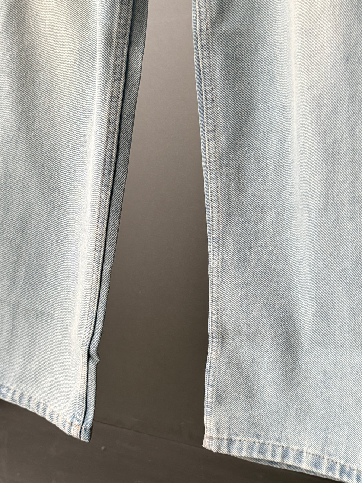 Sky Fade Denim                     Straight Fit Baggy Jn7/2