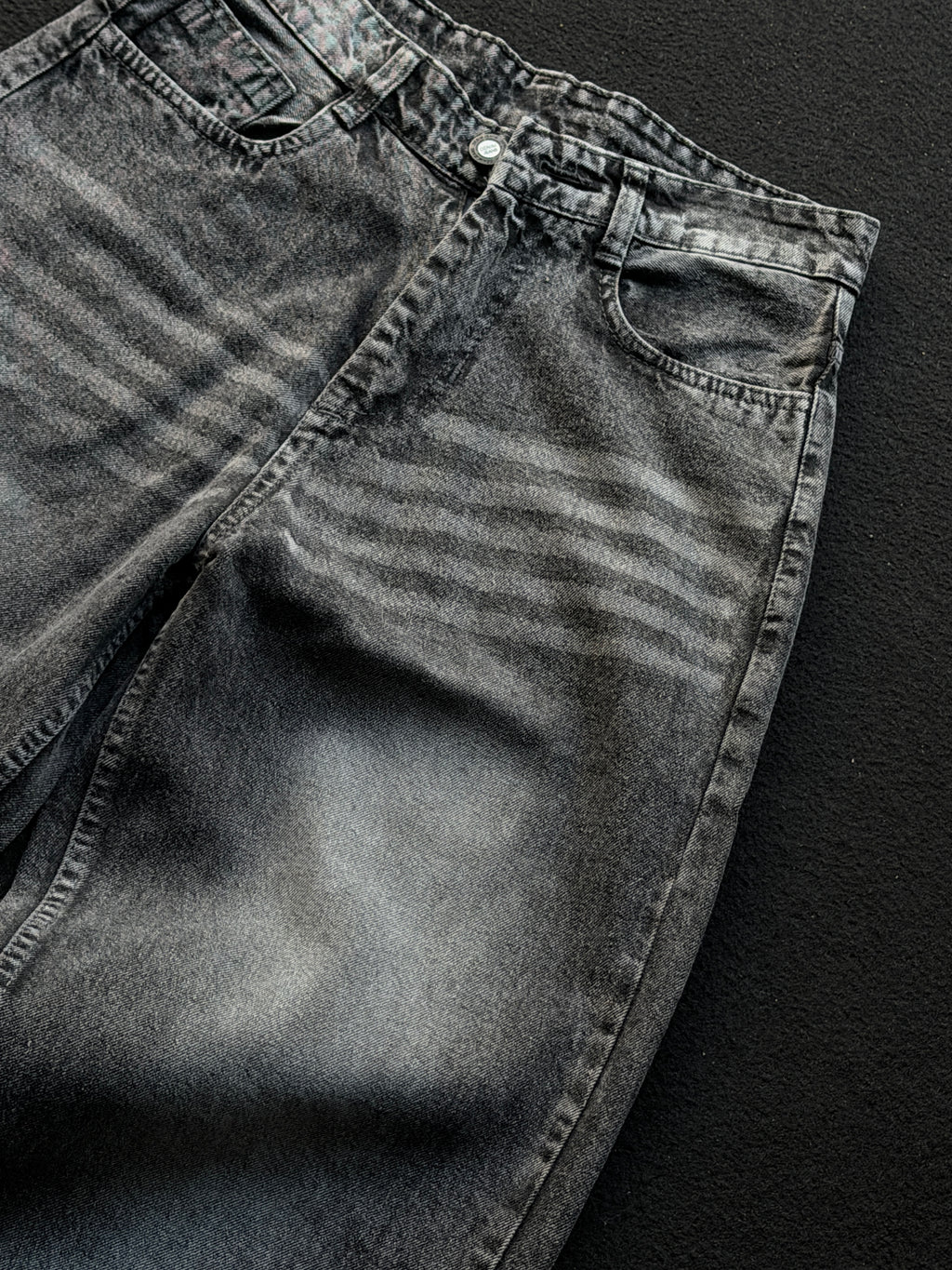 Graphite Whisker Denim                       WideLeg Baggy Jn1/2