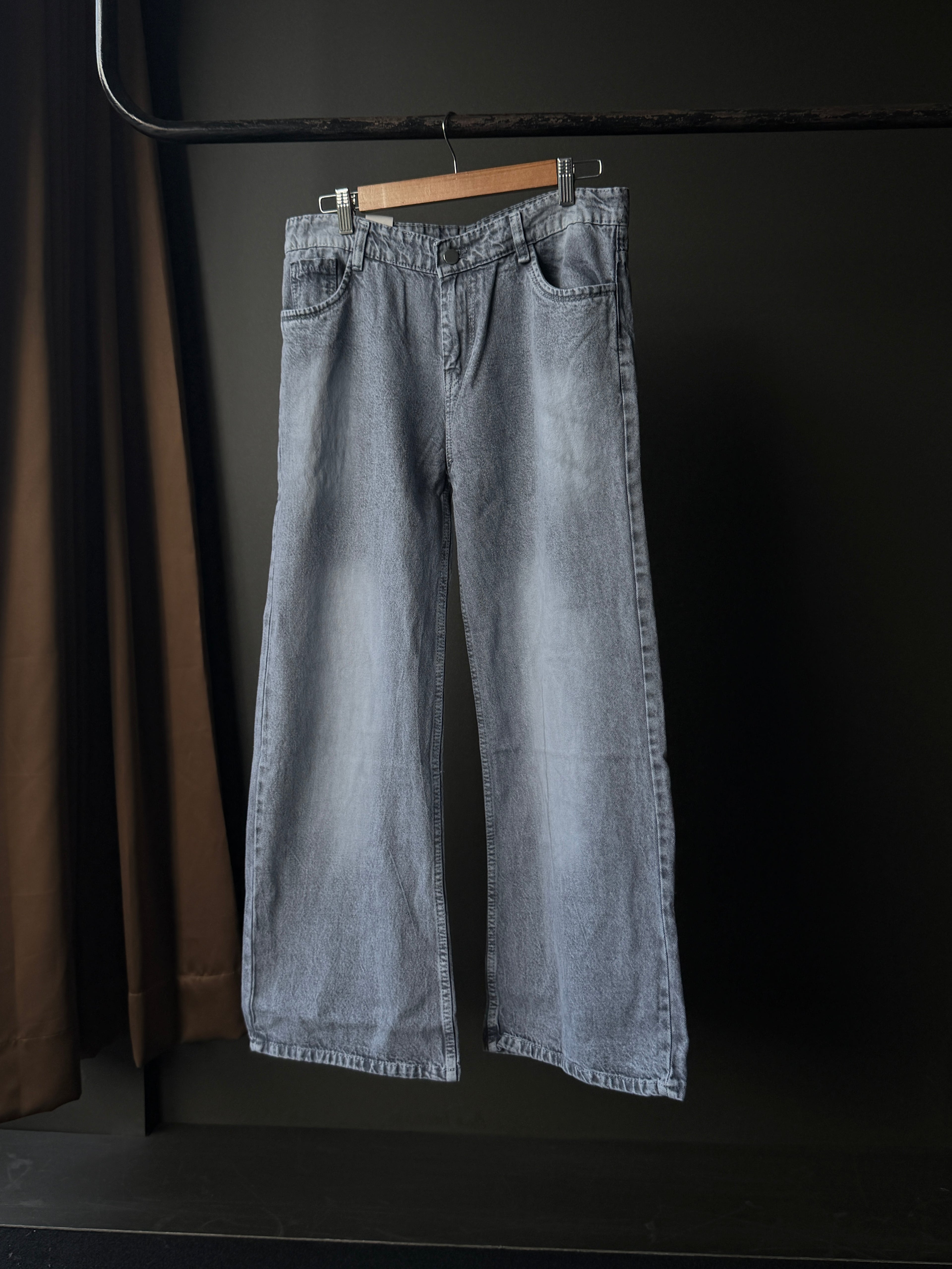 Smoke Grey Denim                                 WideLeg Baggy Jn5/3