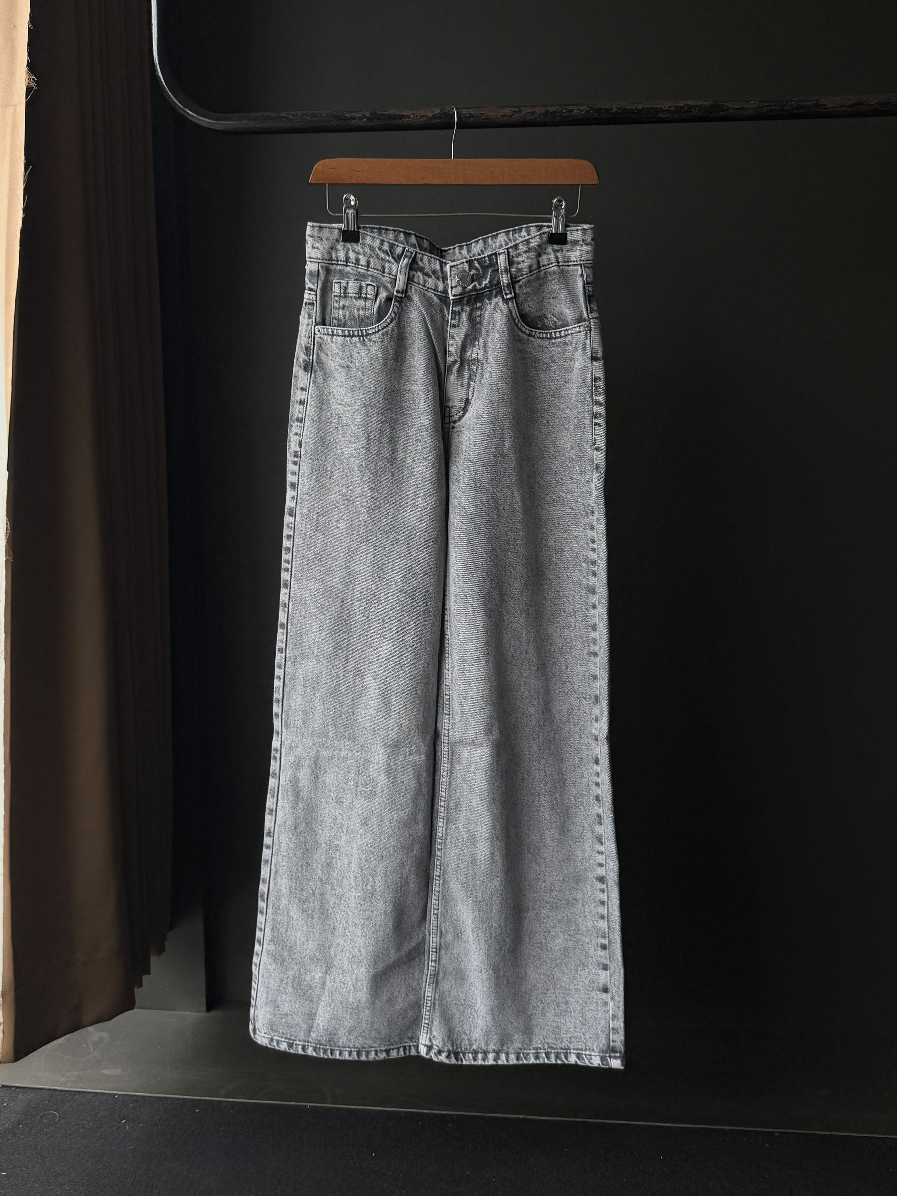 Ash Concrete Stone Wash Denim         WideLeg Baggy Jn9/1