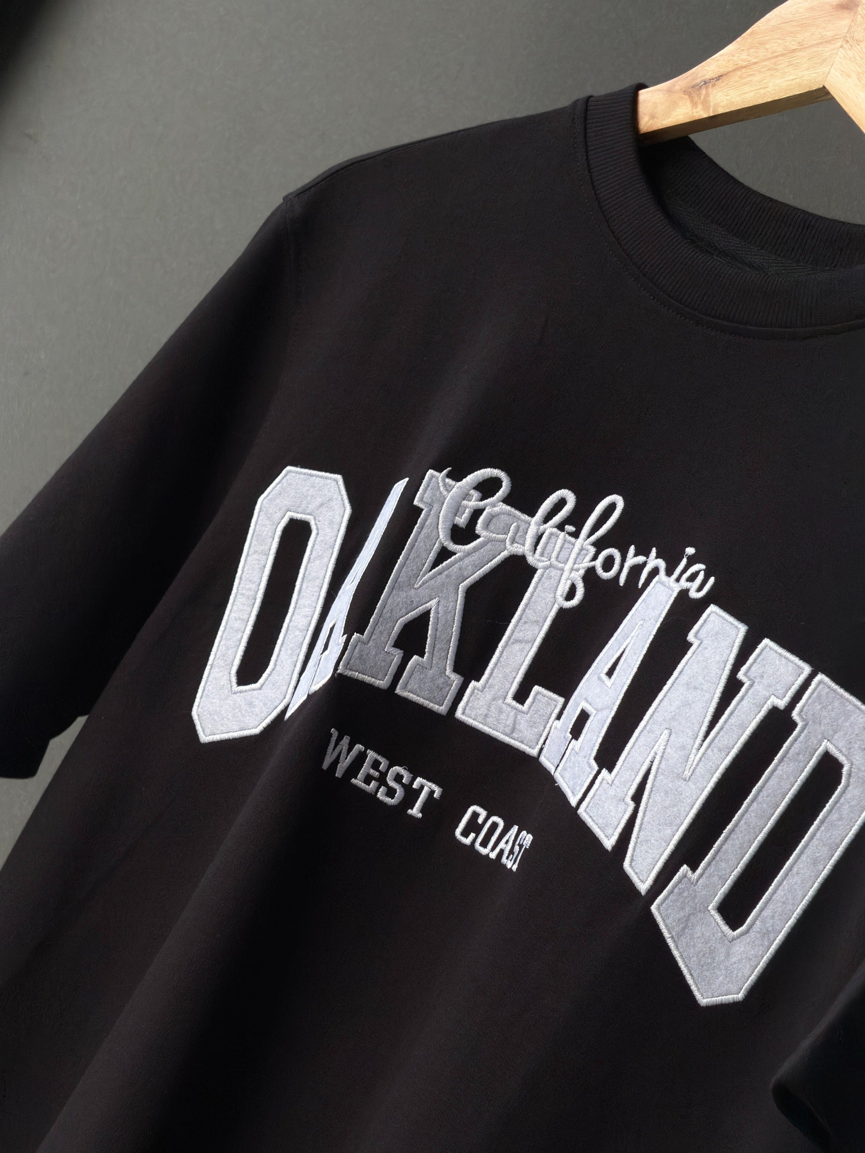 REDTs Jofiden Oversized Five-Sleeve Tee
