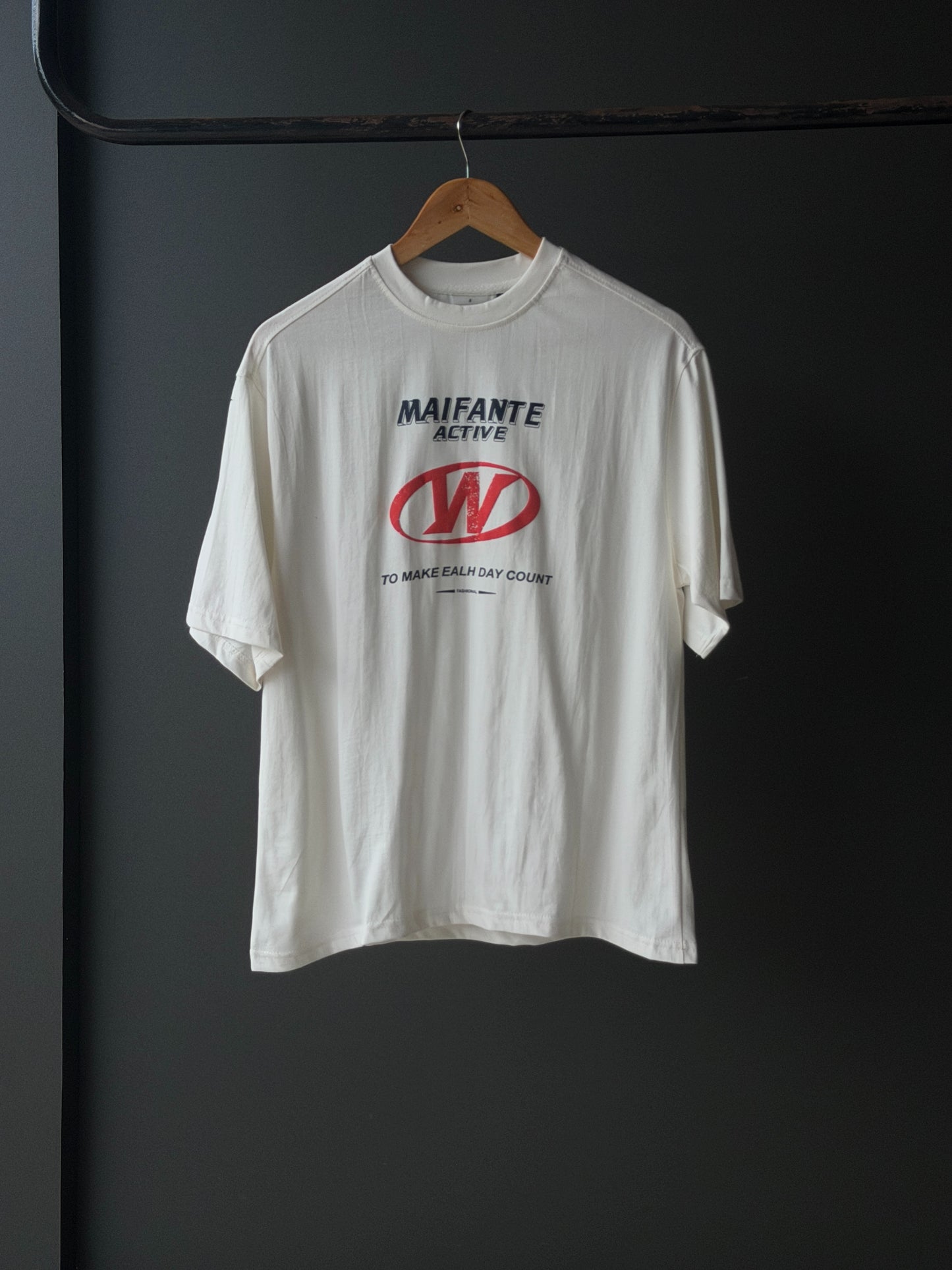 JOFIDEN Oversized Five-Sleeve Tee — Maifante Active & World Tour Prints