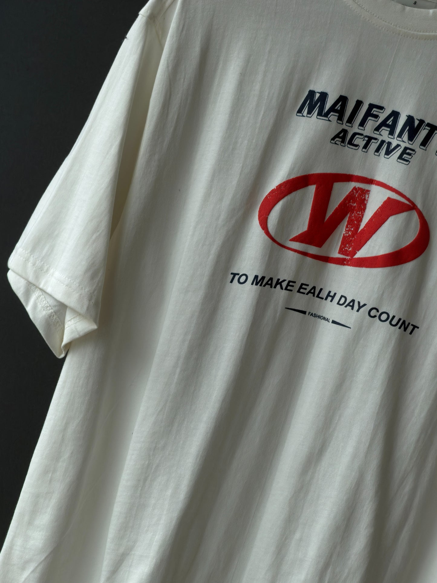 JOFIDEN Oversized Five-Sleeve Tee — Maifante Active & World Tour Prints