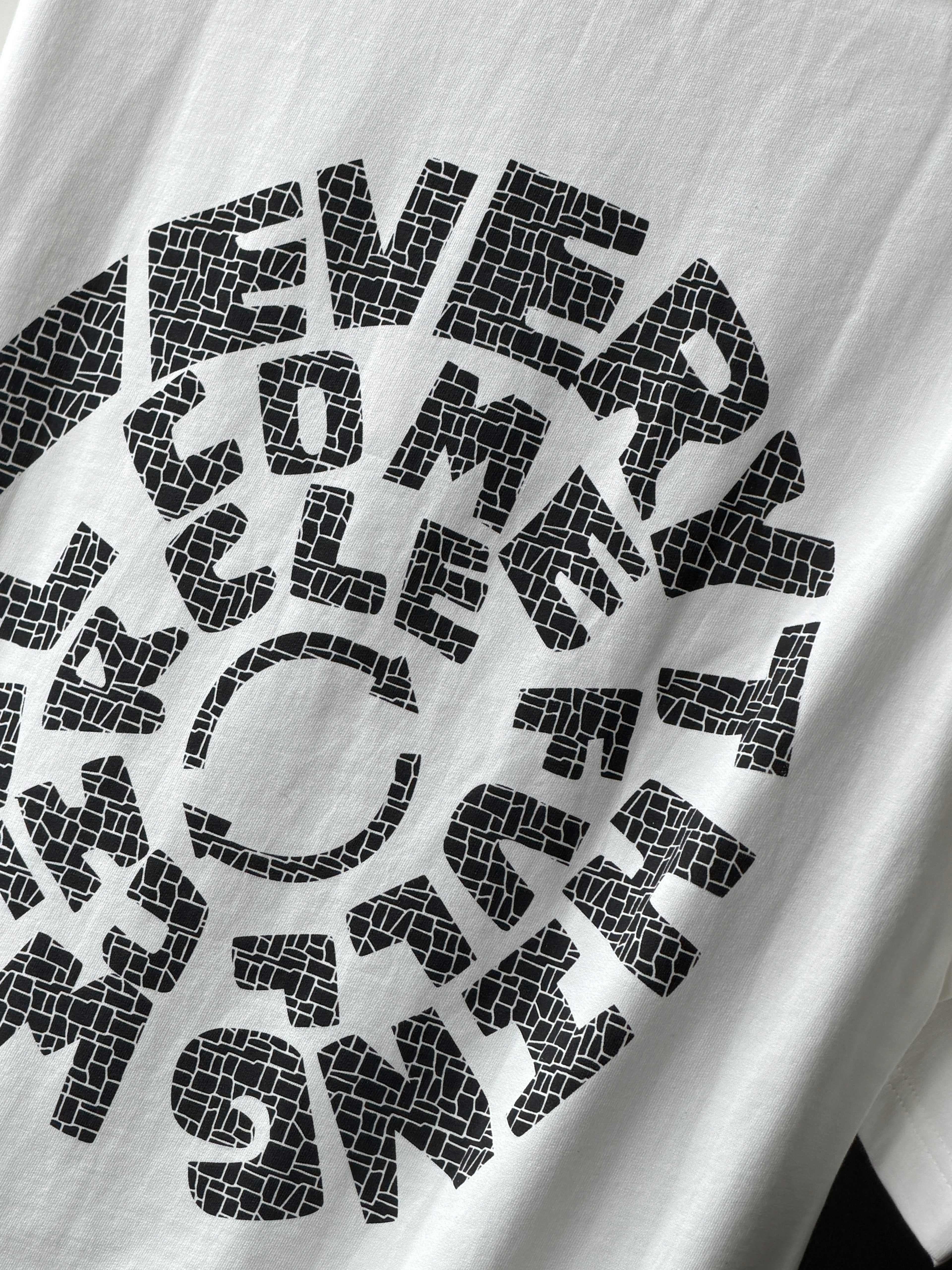 Cold White Fivesleeve Tshirt