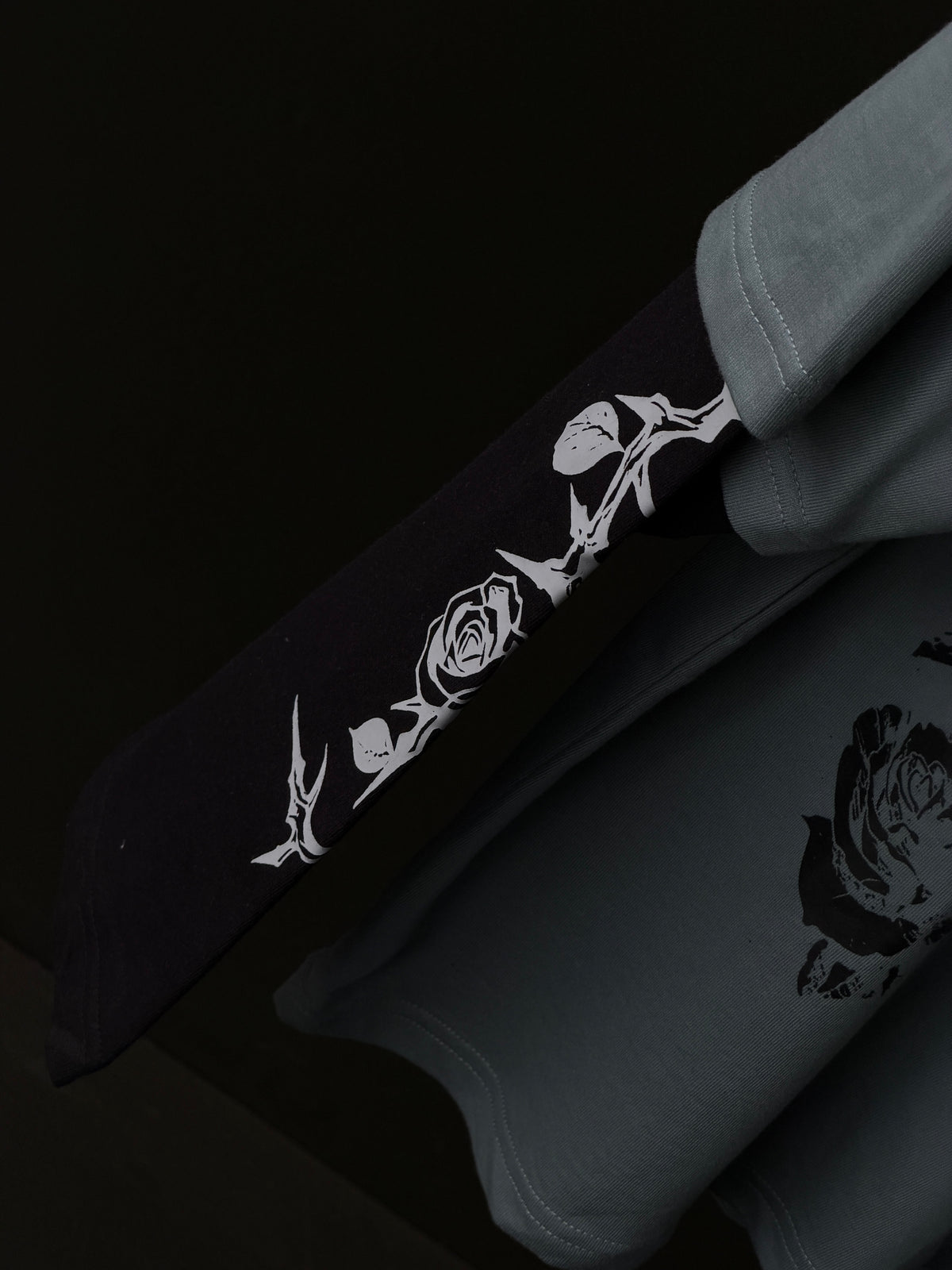 Dirtheory Frontprint Dr.Sleeve Tshirt
