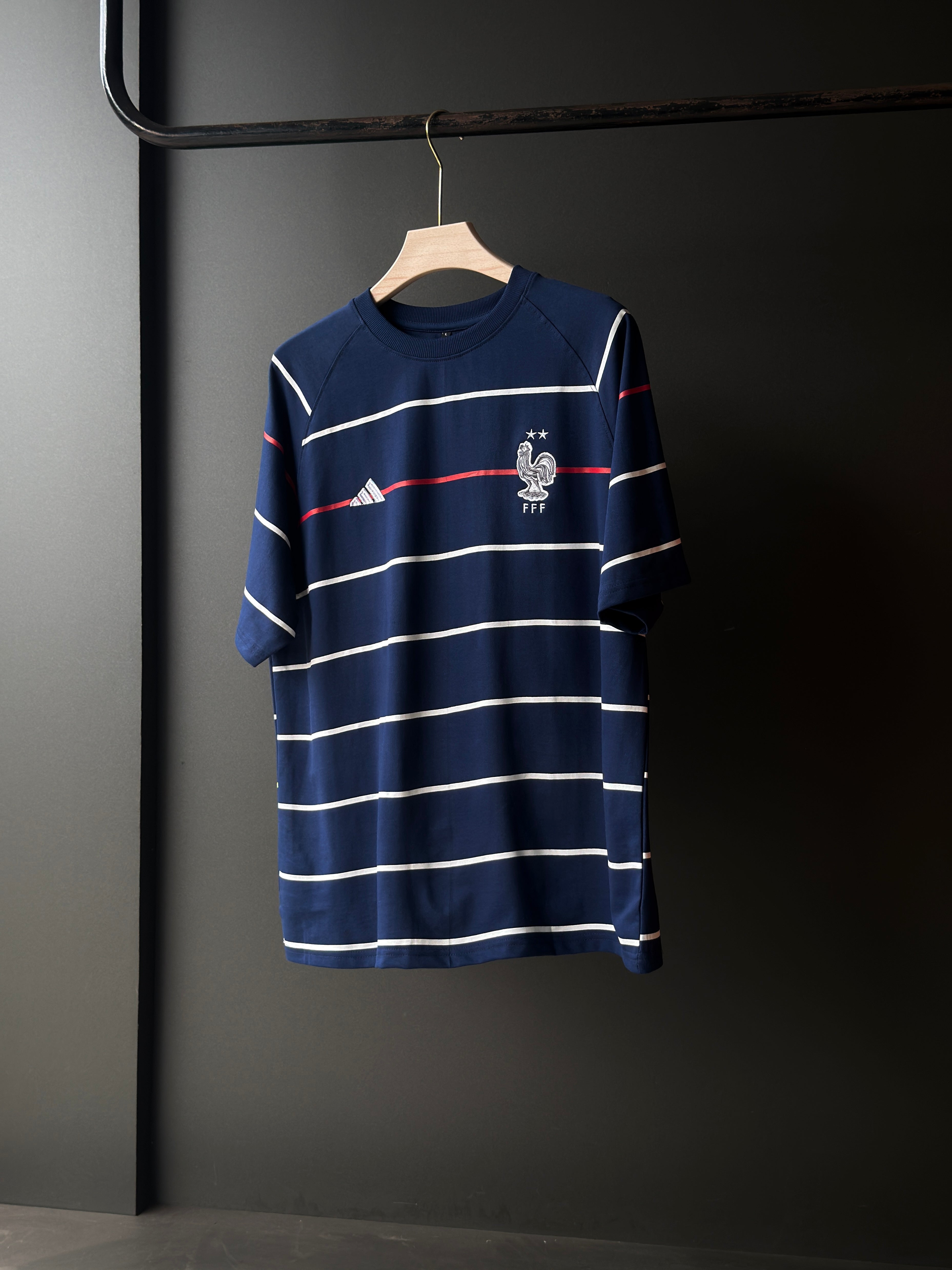 Embroidery Retro Jersey Design Fivesleeve Tshirt