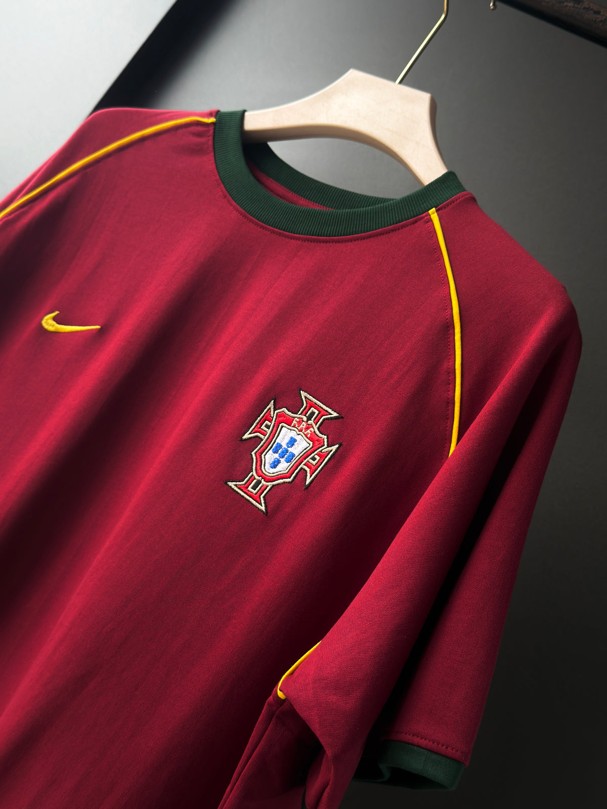 Embroidery Retro Jersey Design Fivesleeve Tshirt