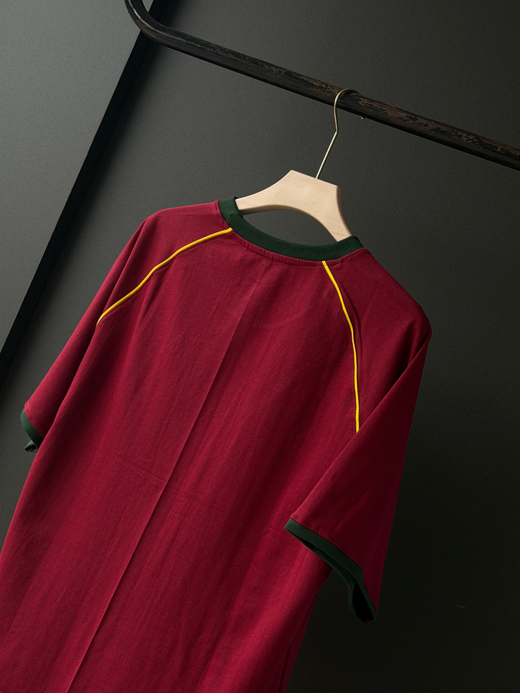 Embroidery Retro Jersey Design Fivesleeve Tshirt