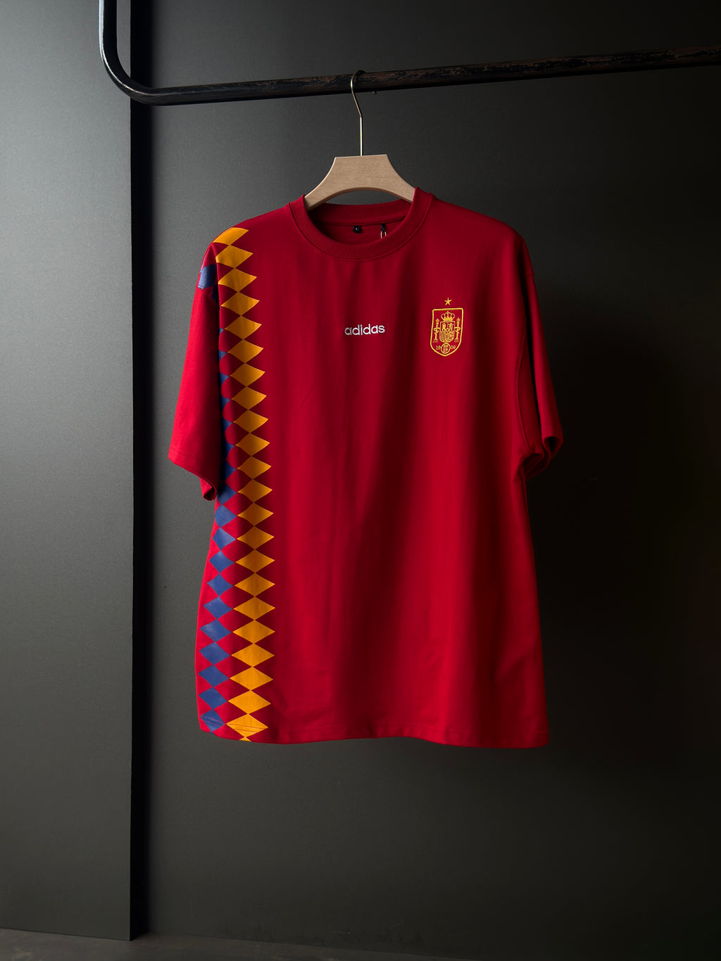 Embroidery Retro Jersey Design Fivesleeve Tshirt