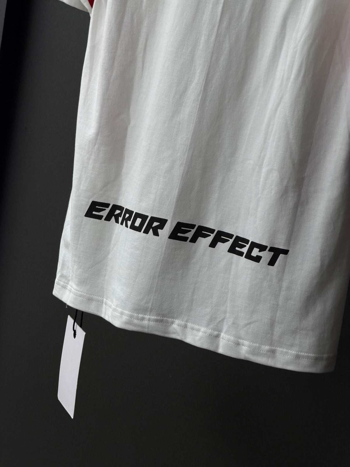 Error Cutpanel RedWhite Fivesleeve Tshirt