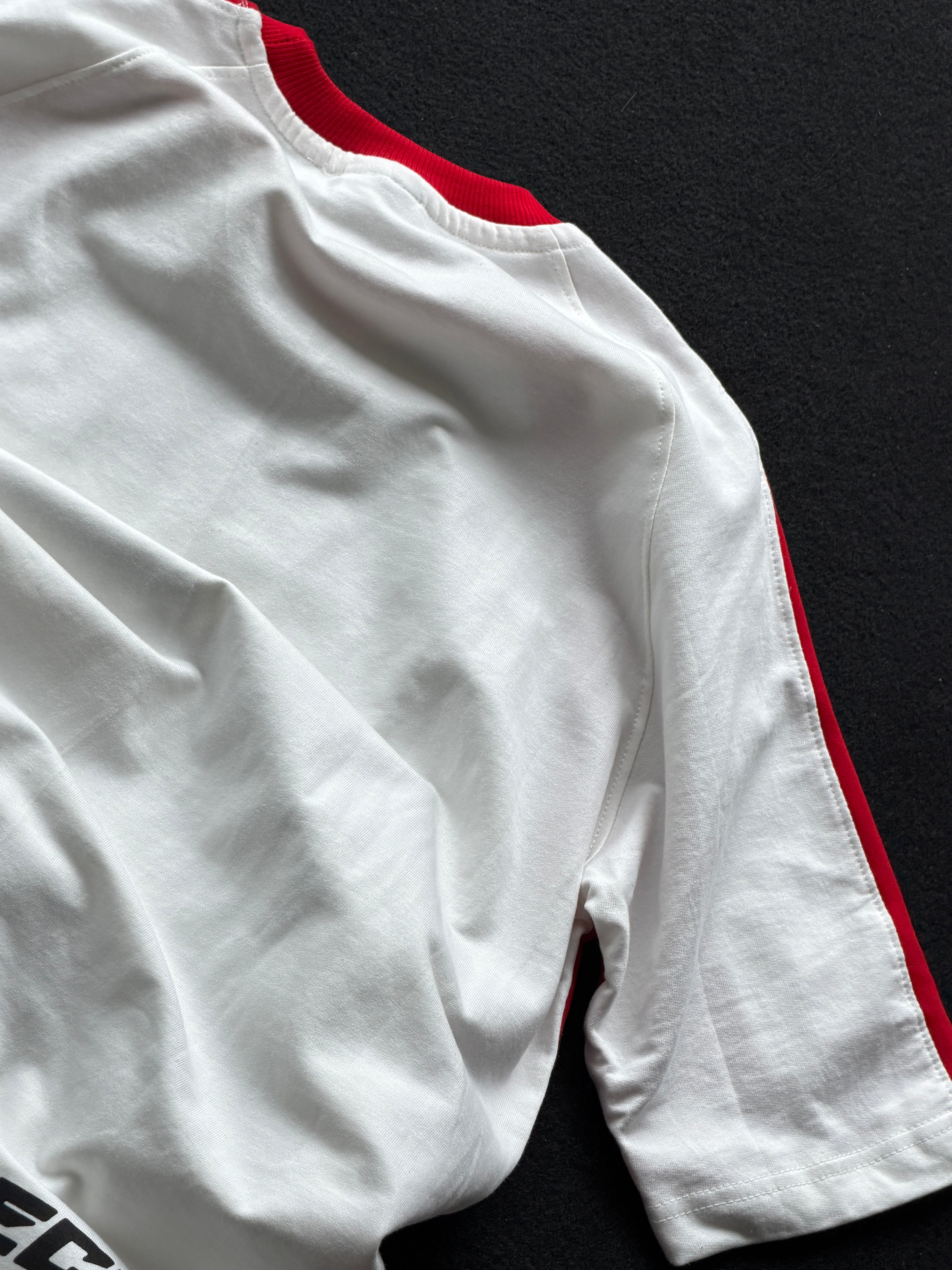 Error Cutpanel RedWhite Fivesleeve Tshirt
