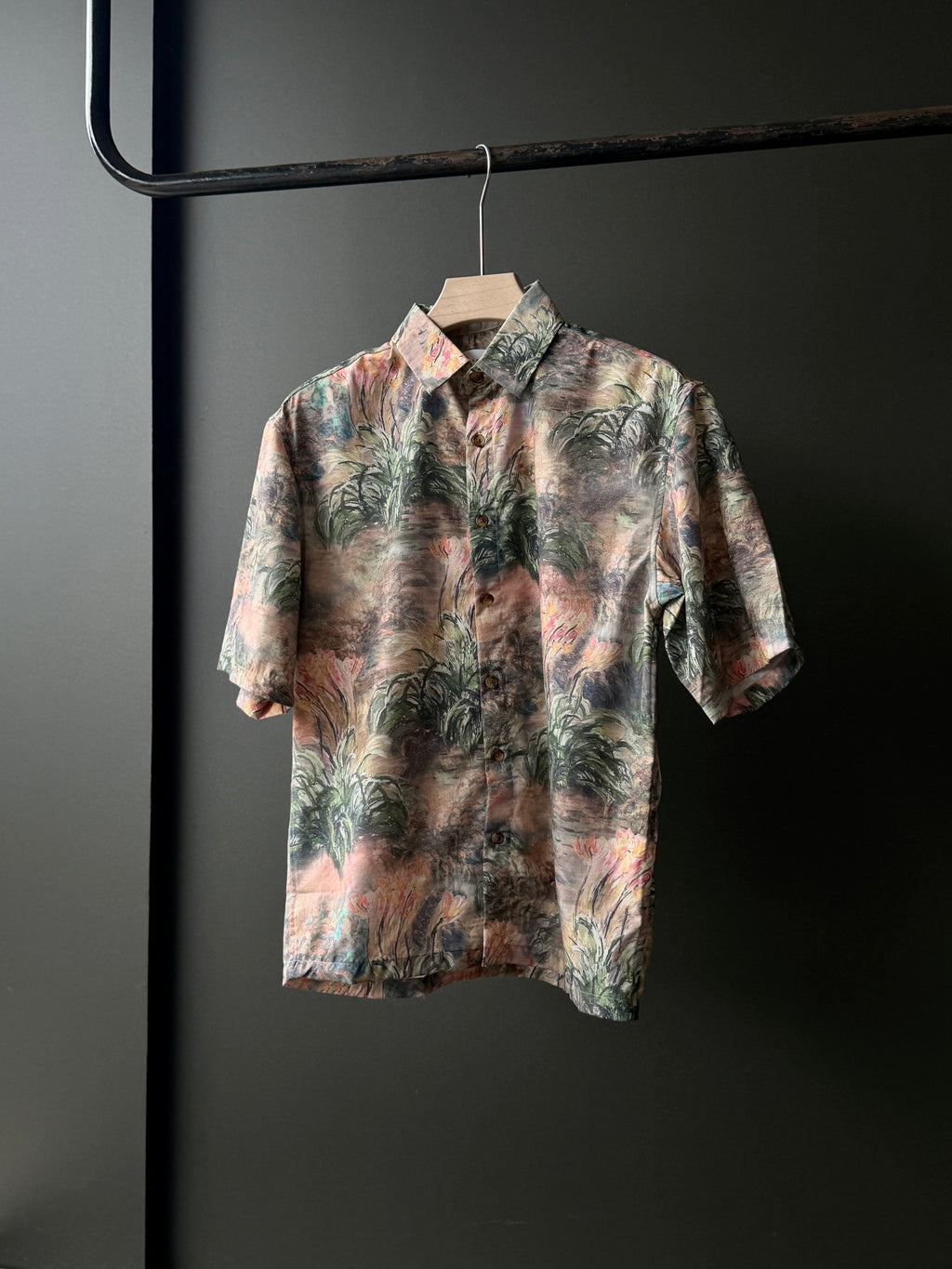 Floralprinted Relaxedfit Resort Fivesleeve Shirt