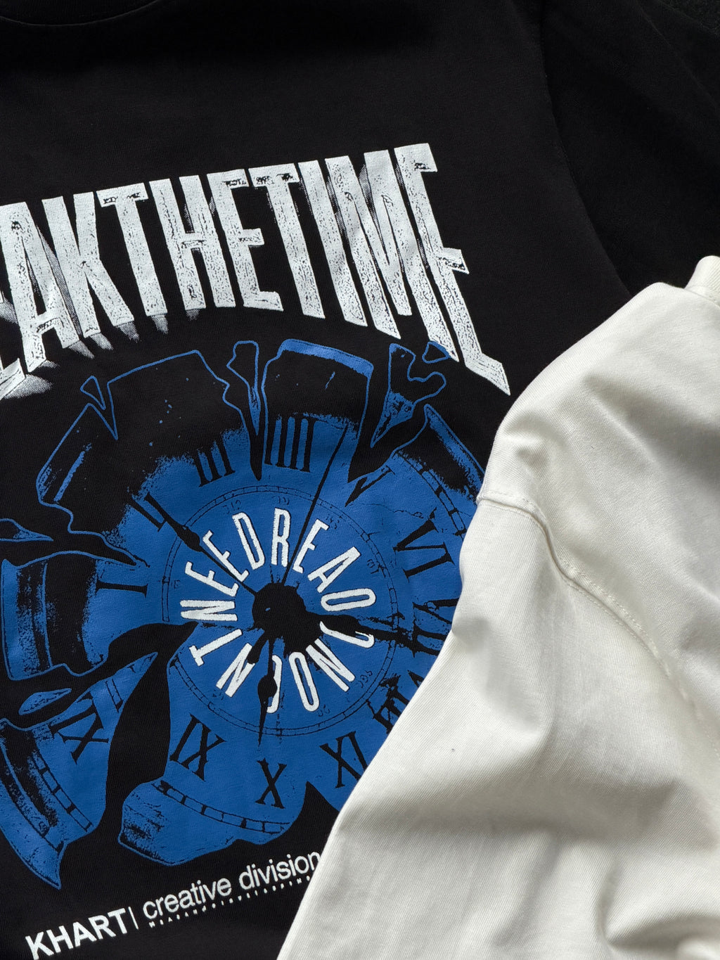 Khart Break The Time Frontprint Fivesleeve Tshirt