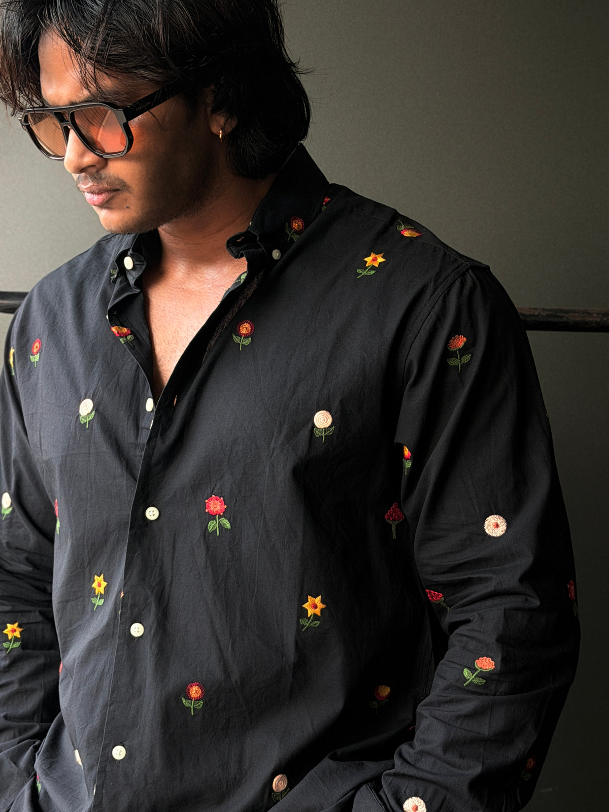 Midnightflora Embroidery Fullsleeve Shirt