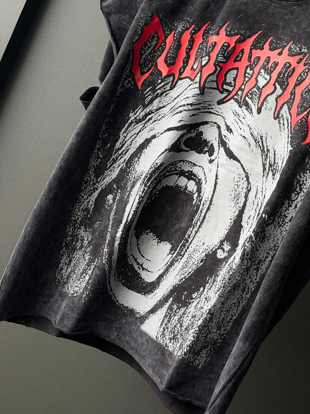 Outcry Graphic Acid Wash Sleeveless Tshirt