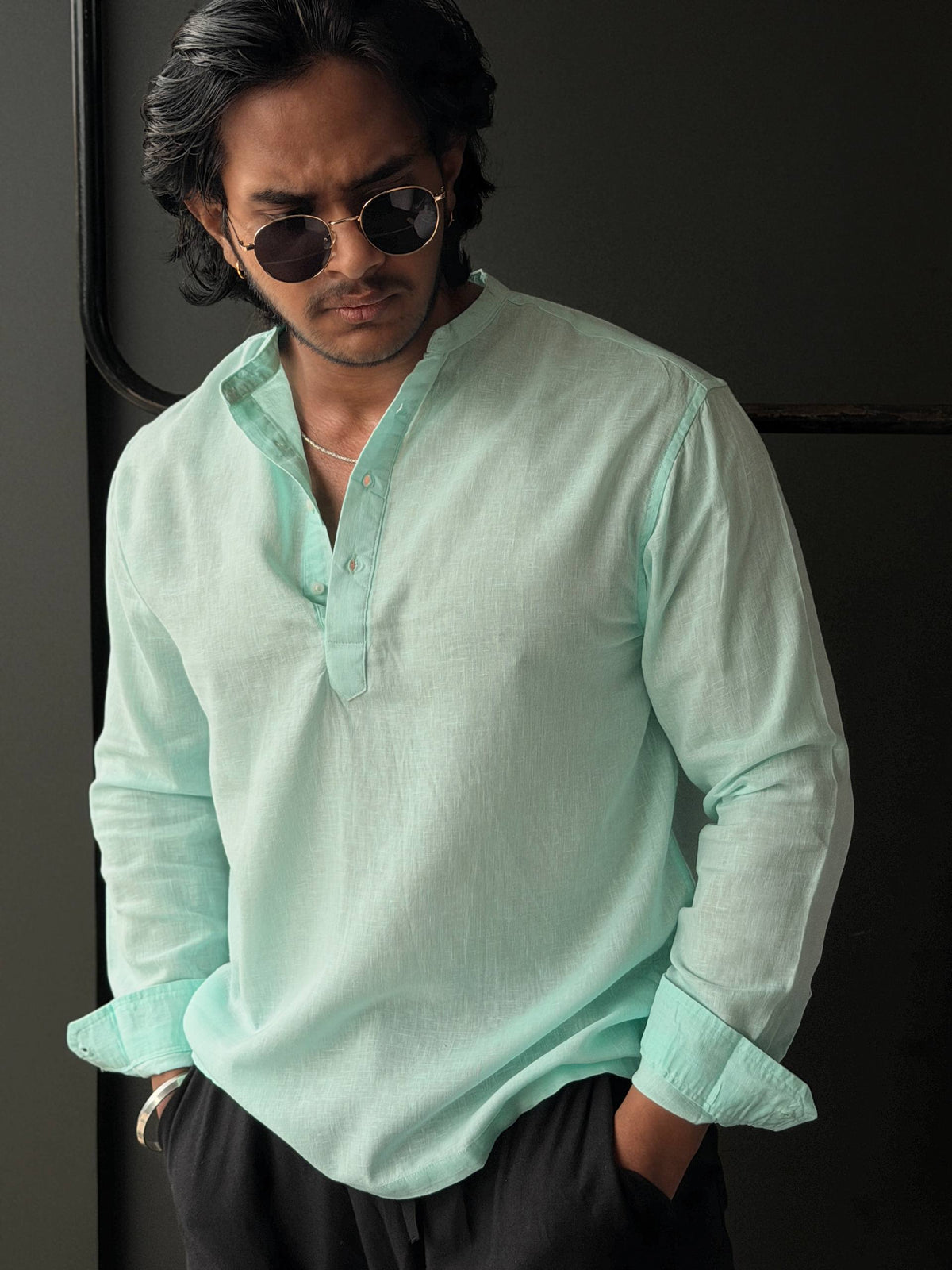 Varel Men's Premium Linen      Short Kurta Fullsleeve
