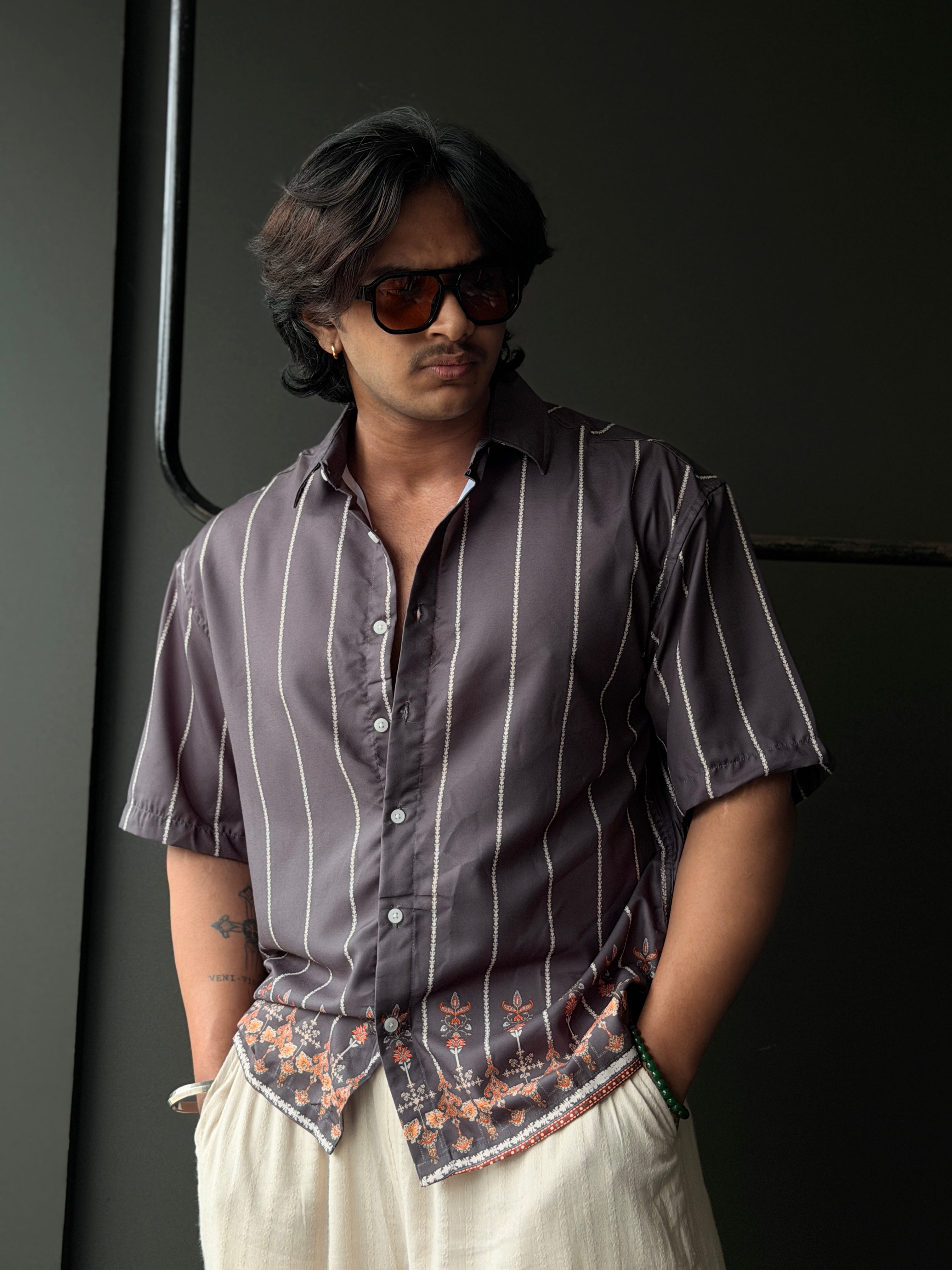 The Twilight Ikta Printed Fivesleeve Shirt